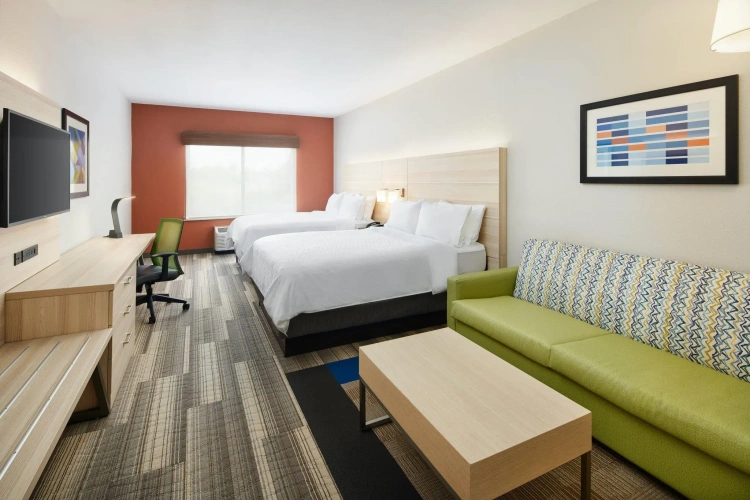 Quadruple Suite