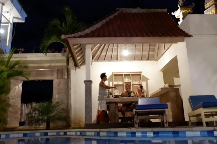 Mango 5 Hotel