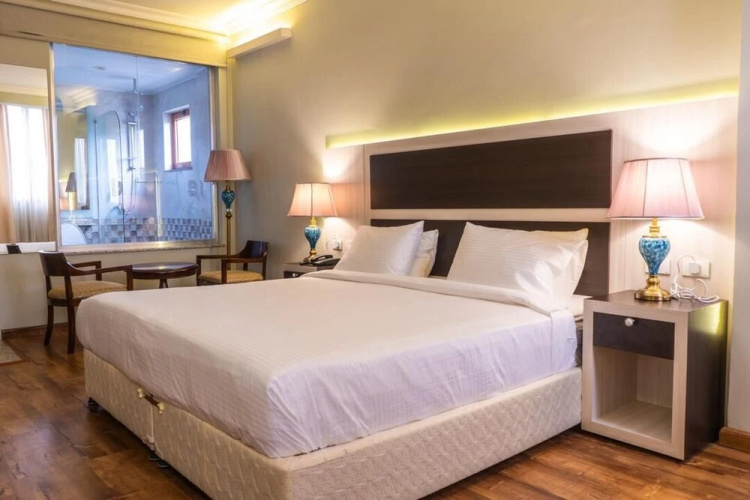Mimi's Boutique Hotel