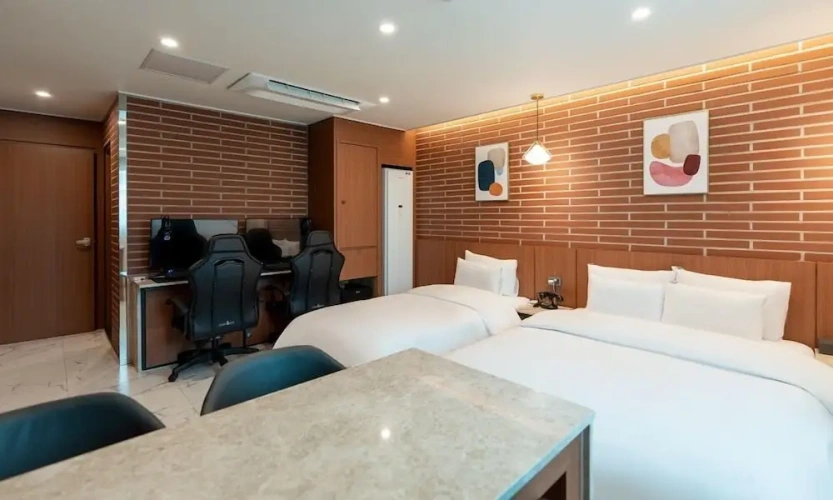 Twin Suite