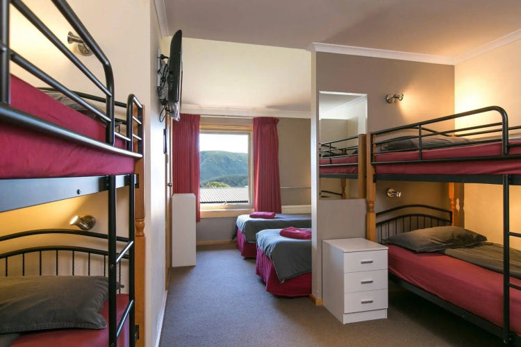 Cooroona Alpine Lodge