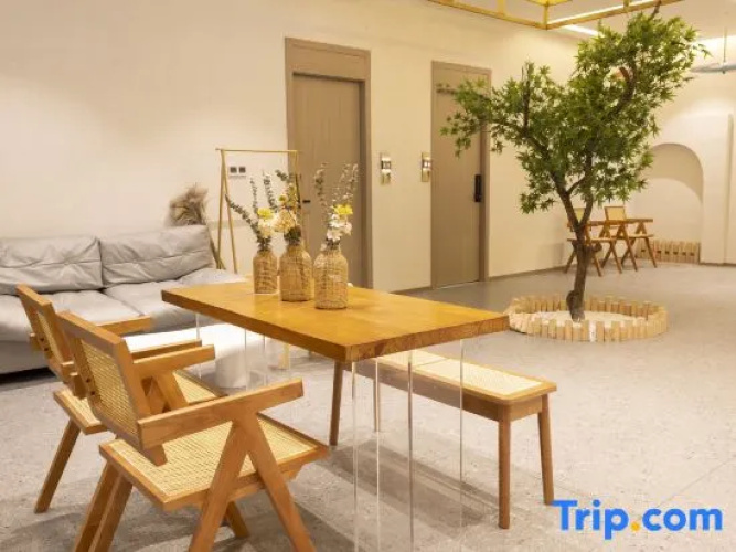 Xinduqiao Pusu Boutique Hotel
