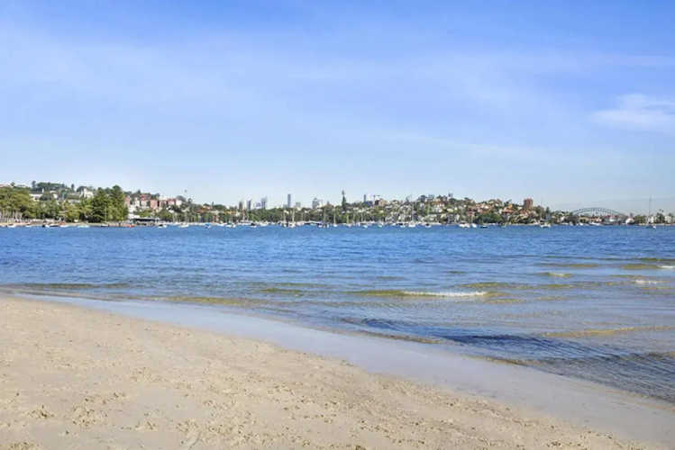 CALE1A - Beachside Harbour Haven