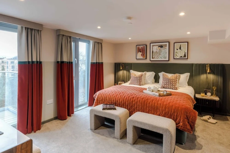 Grand Apartment