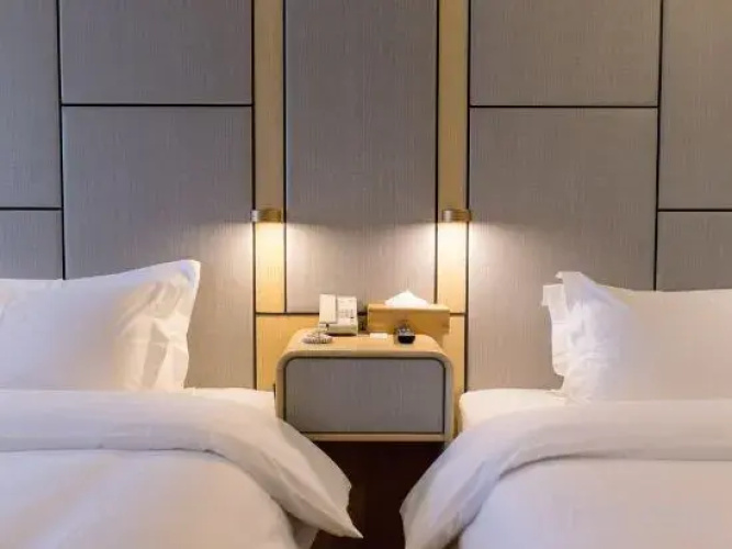 Joyful Hotel