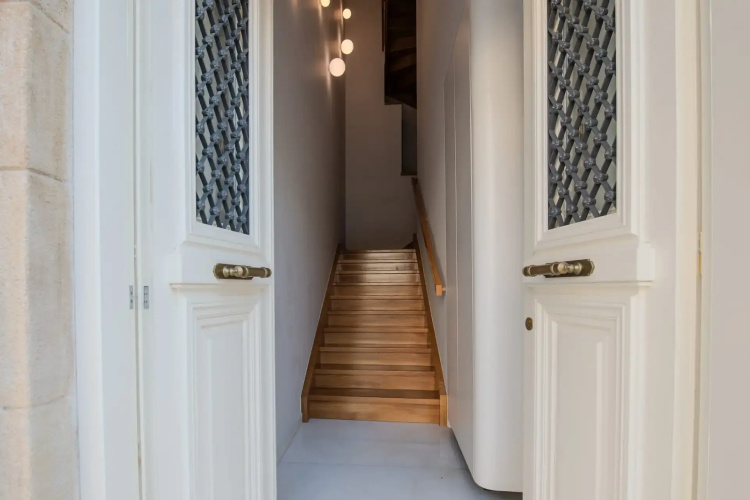 Amalie Suites