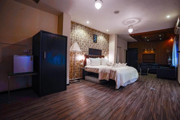 Deluxe Double room with balcony and with sea view