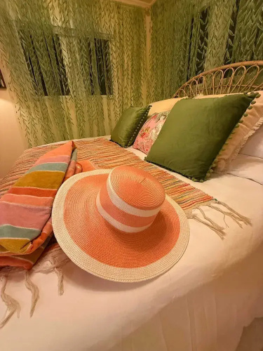 4 Bedroom Studio Luxury Suite