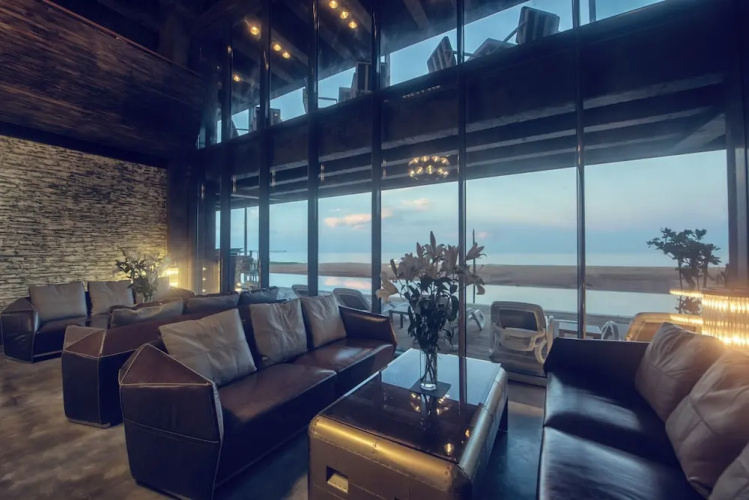 Pledge Scape Negombo