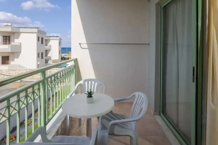 John Mary Apartments by Estia