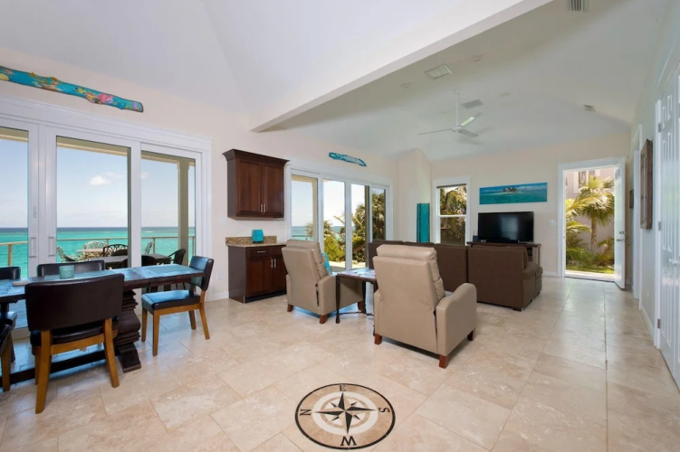Aqua Villa