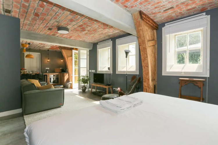 B&B Adelaerthoeve