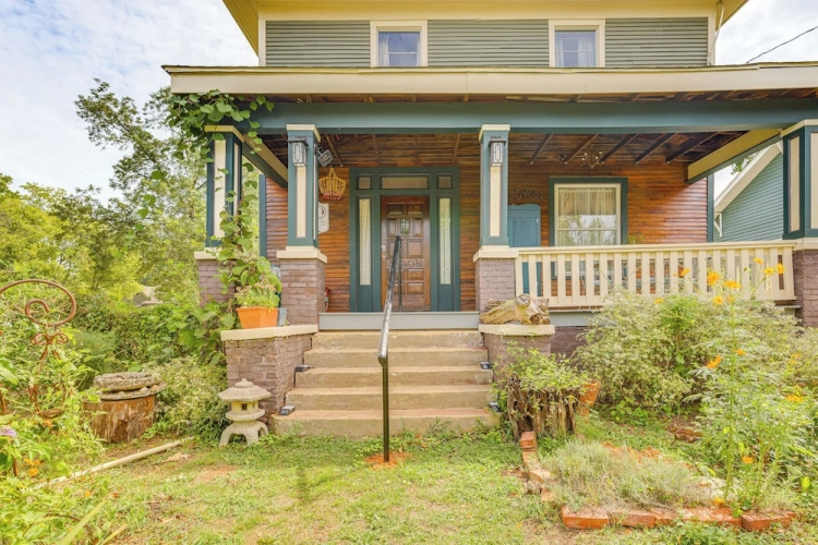 3 Bedrooms Cottage
