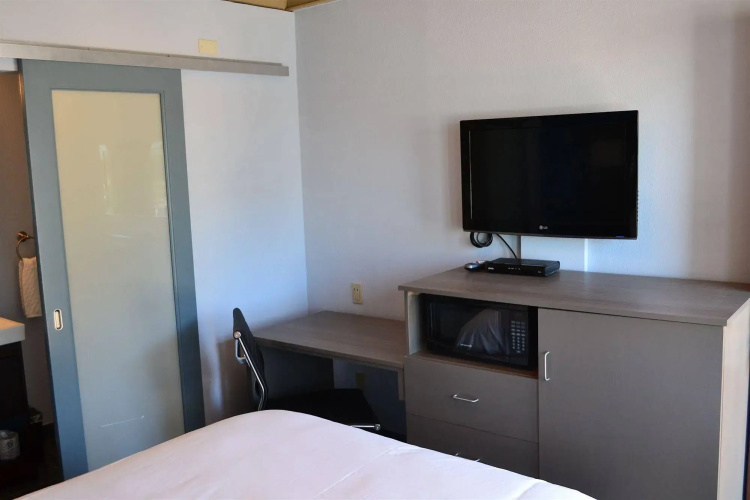 Silicon Valley Inn