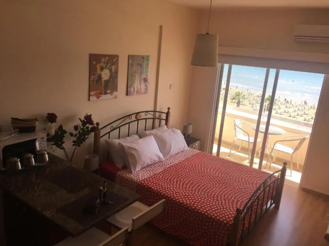 Alex Beach Apartment 33