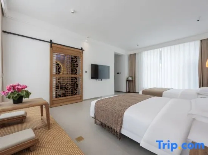 Comfort room