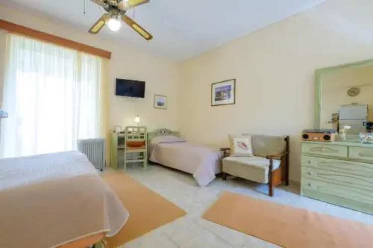 Filothei Apartments