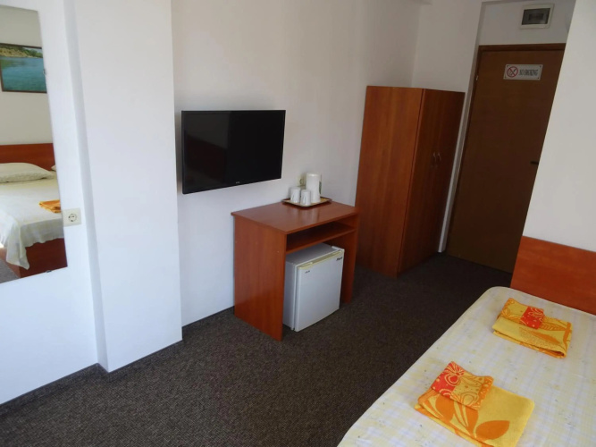 Dobrevi Guest House