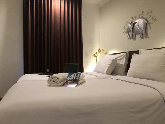 Burza Hotel