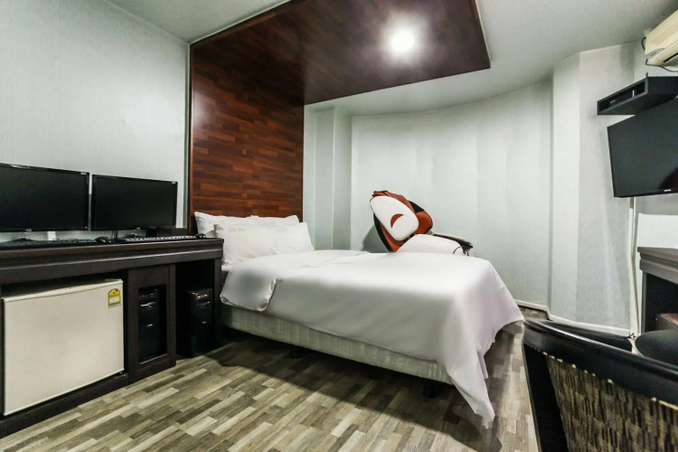 Atti Hotel