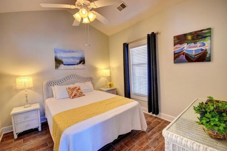 4846 Carnation Cir. Magnolia North 301 by RedAwning
