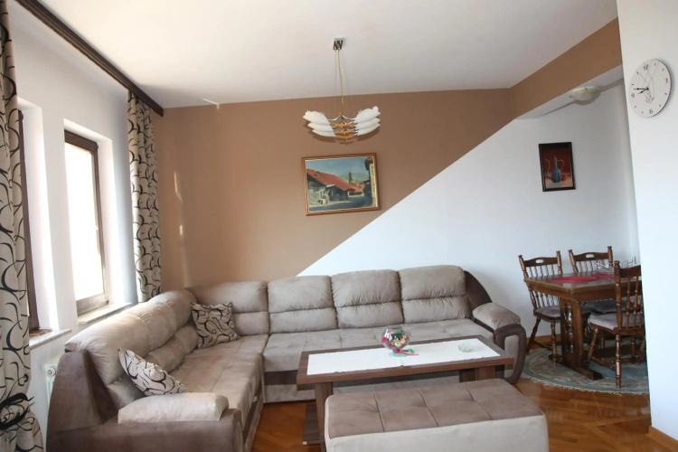 HSH Apartments