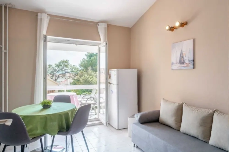 1 Bedroom Deluxe Apartment with balcony