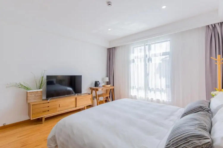 Mishe TEN Boutique Inn