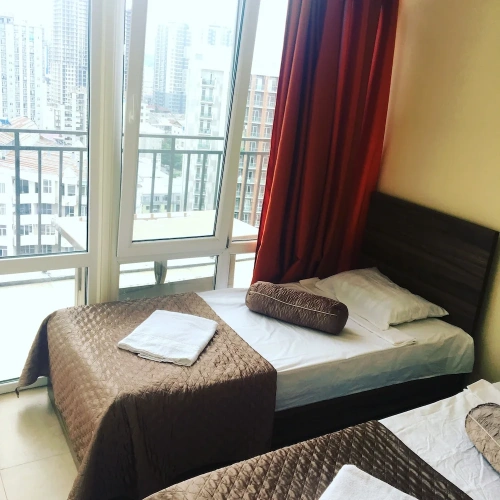 Standard Twin room with city view