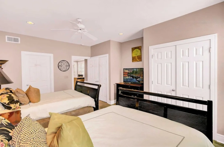 Guest rooms