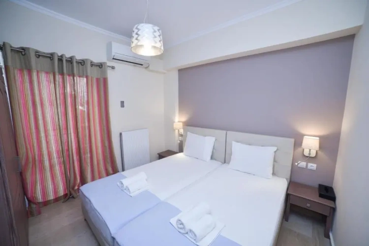 2 Bedrooms Apartment