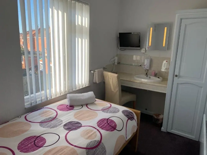 Standard Single room