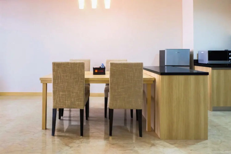 The 6Th Floor Lavenue Apartment