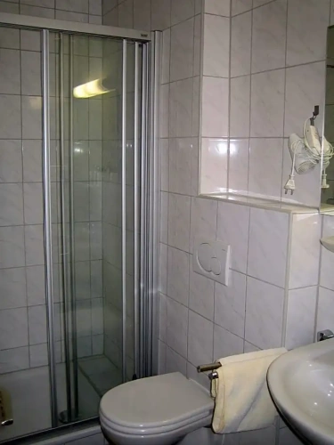 Comfort room