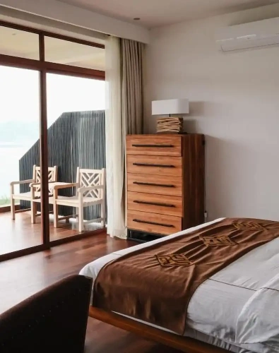 Deluxe Double room with balcony and with lake view