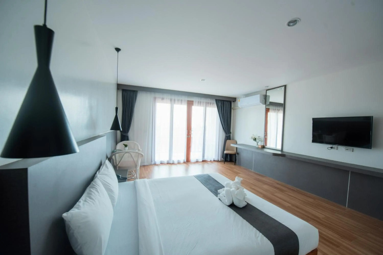 Nana Beach Hotel