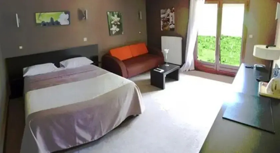 Auberge Du Chateau