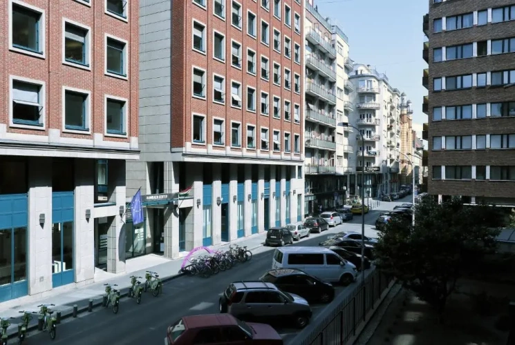 2 Bedrooms Apartment with balcony
