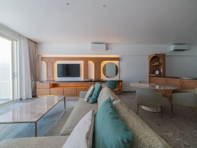 Junior Suite