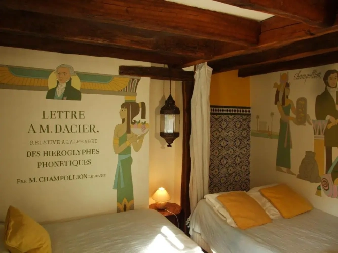 Standard Twin room