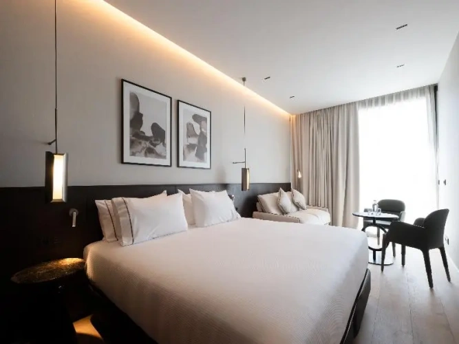 Standard Double room with view