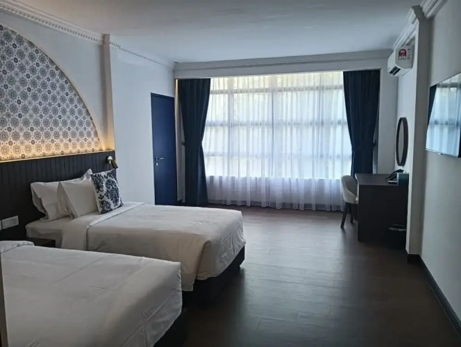 Premier Twin room
