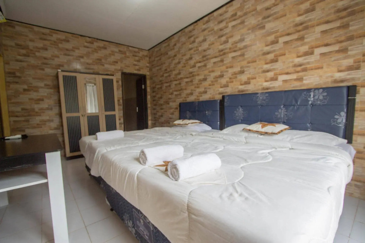 Clamonic Guest House