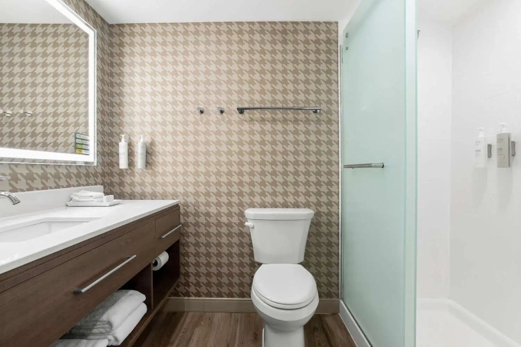 Double Suite