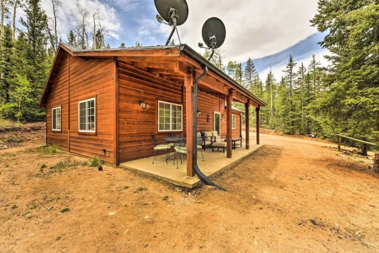 2 Bedrooms Cottage
