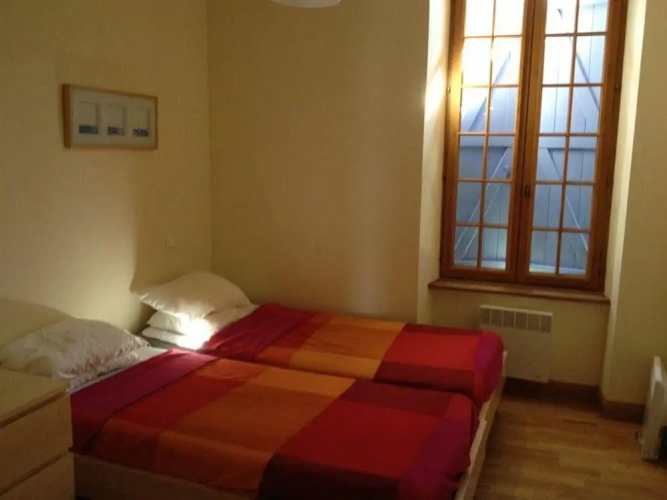 Ivy House Oupia