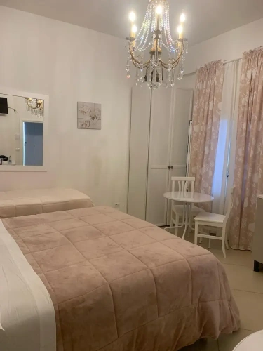 Economy Triple room