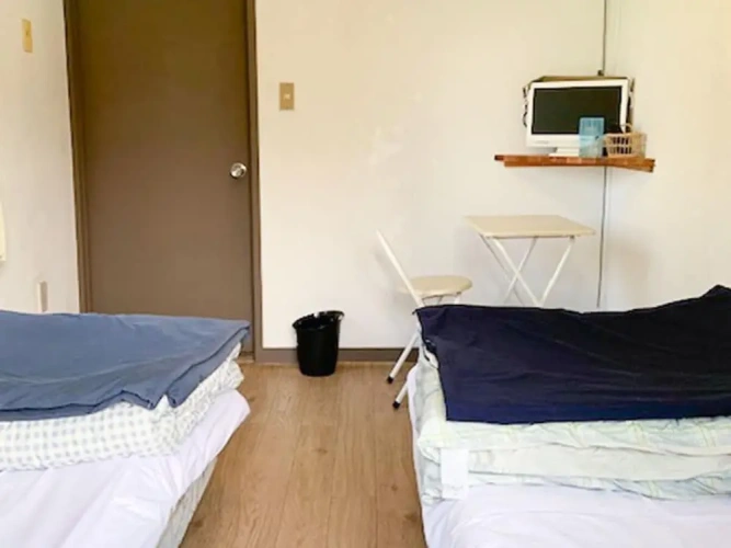Economy Twin room