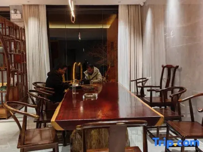Yuanyang Duoyishu Xindu Hotel