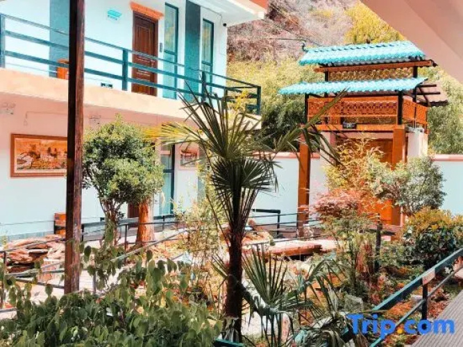 DINGQINGKANGZHU Hotls
